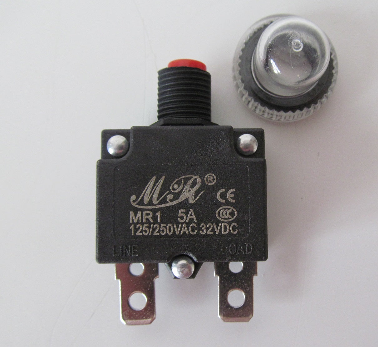 Resettable Overload Protection. Overload Cutout. Thermal Cutout.  (Circuit Breaker) 5 amp