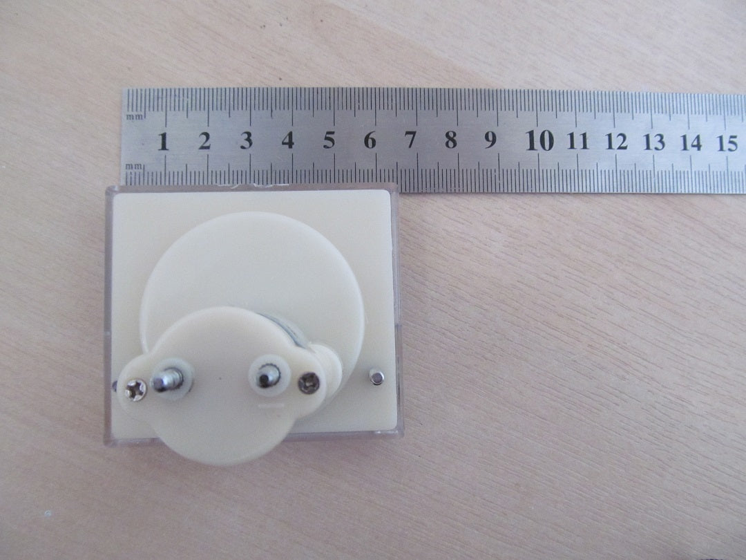 Voltmeter Analogue . 15v Range: Bi-directional