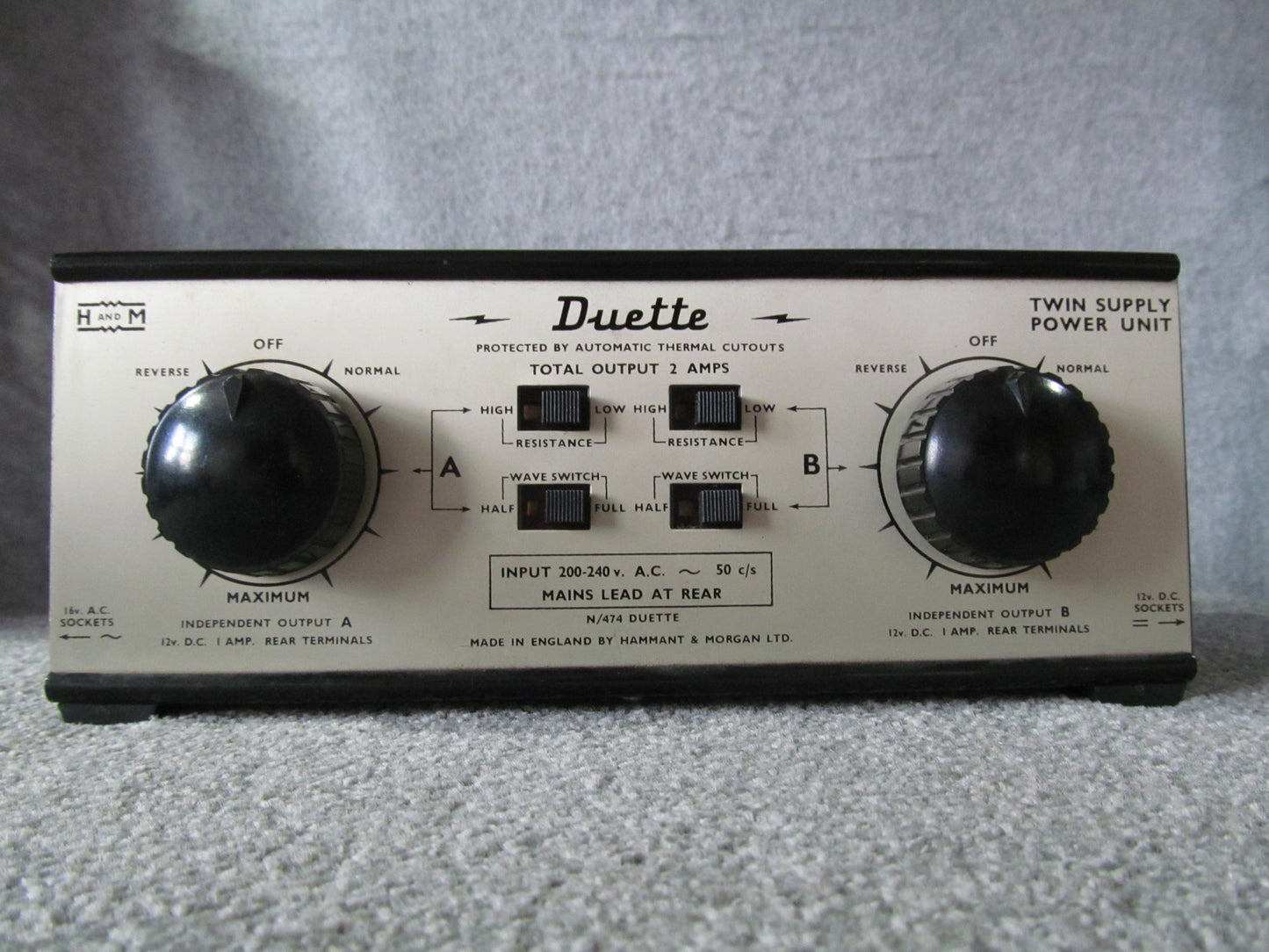 Hammant and Morgan Duette. Pre-owned. Lovely old two track controller. Boxed