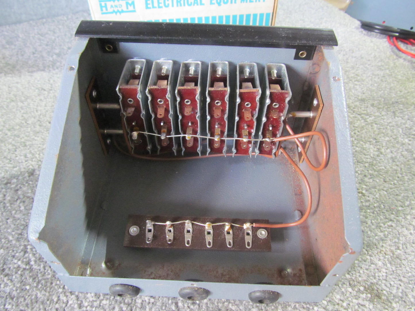 Hammant and Morgan Flash Switch Console