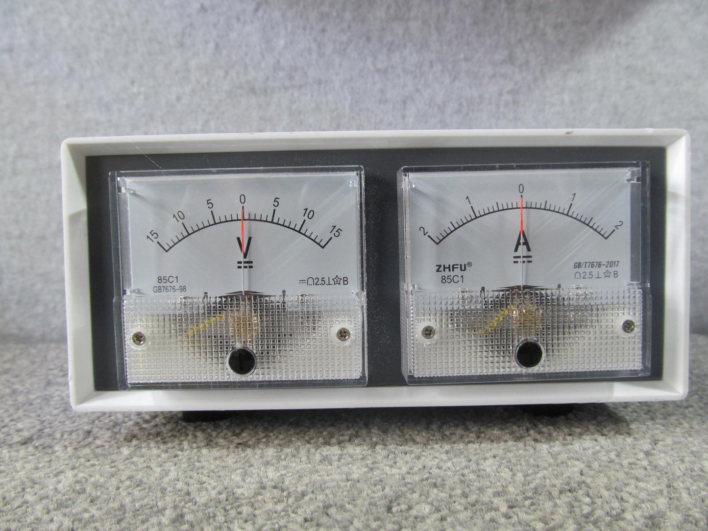 Meter Unit. Model Railway Accessory, Volts and Amps Monitored. Bi-Directional.