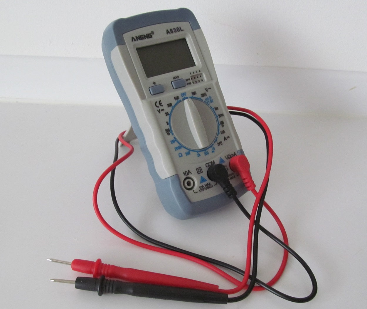 Digital Multimeter (DVM)