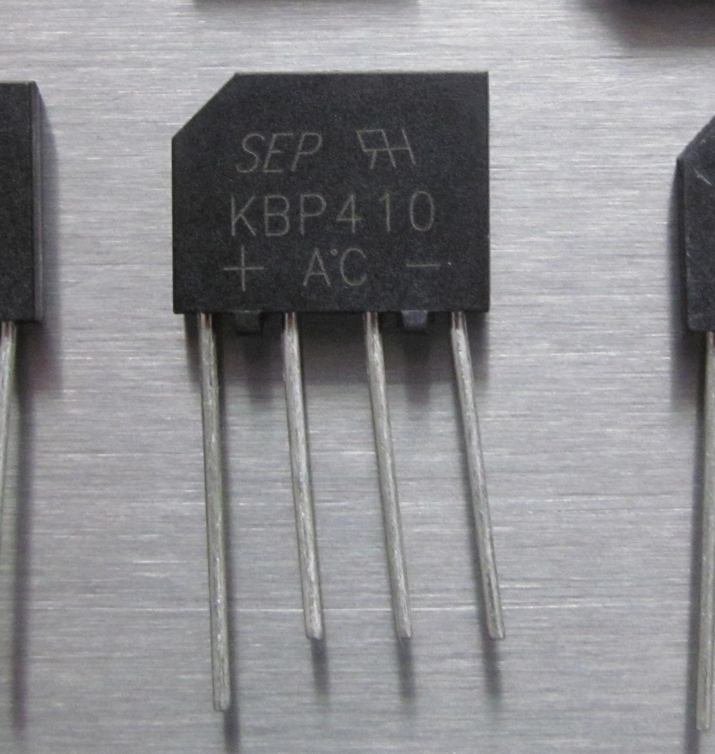Bridge Rectifier. Full Wave Silicon Diode. KBP410
