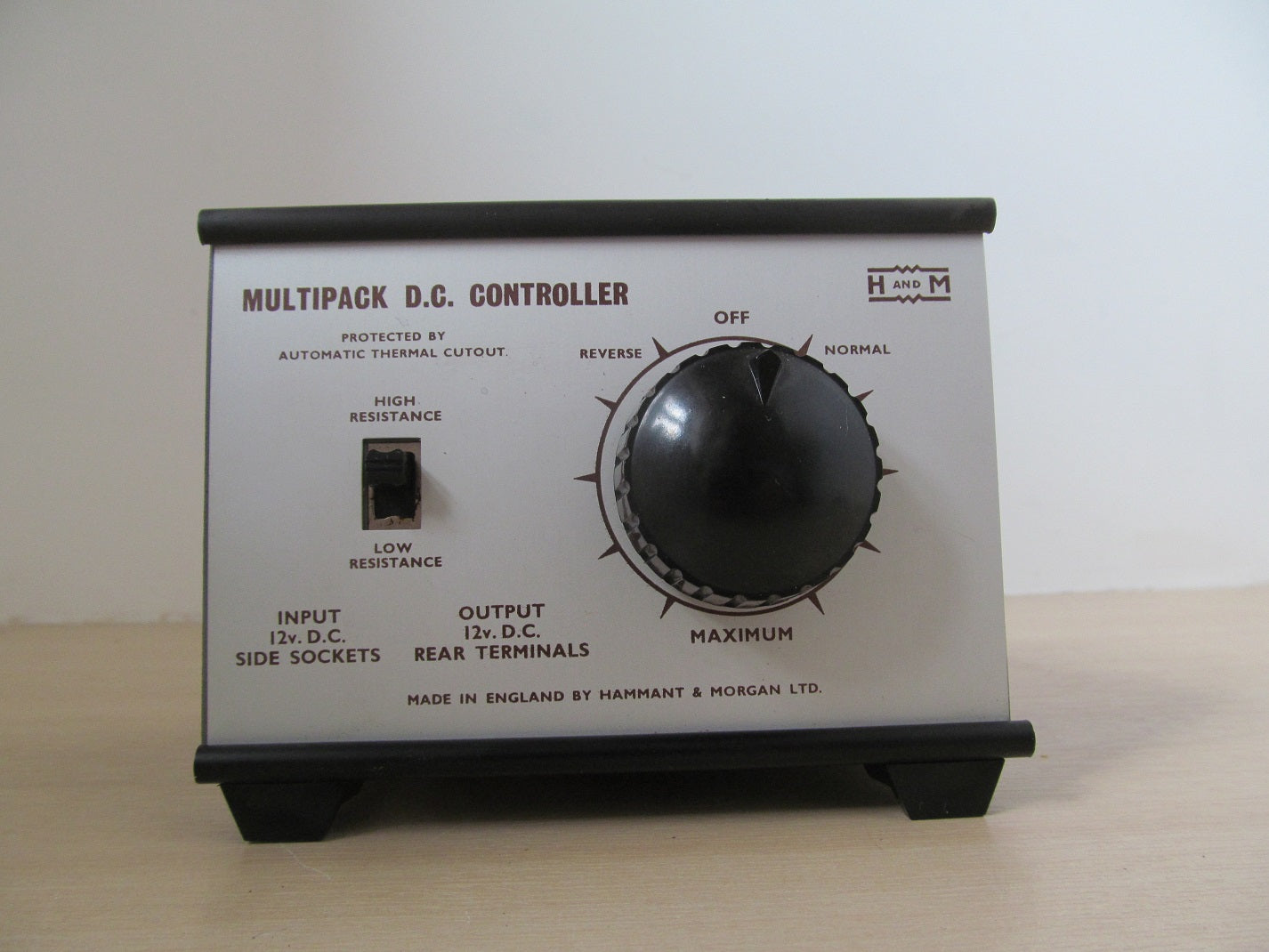 Hammant and Morgan DC Controller. Good Condition. Guaranteed.