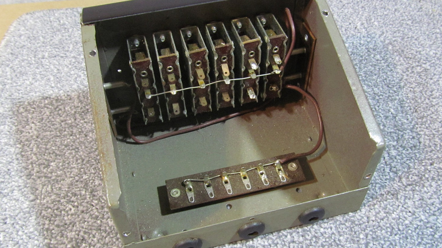 Hammant and Morgan Switch Console. Used. Containing Six Flash Switches.