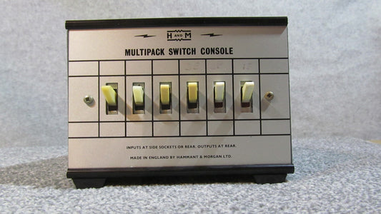 Hammant and Morgan Switch Console. Used. Containing Six Flash Switches.