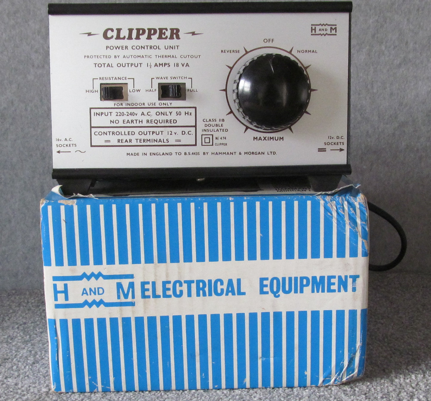 Hammant and Morgan Clipper. Single track controller. Pre-owned, Excellent Condition.Boxed.