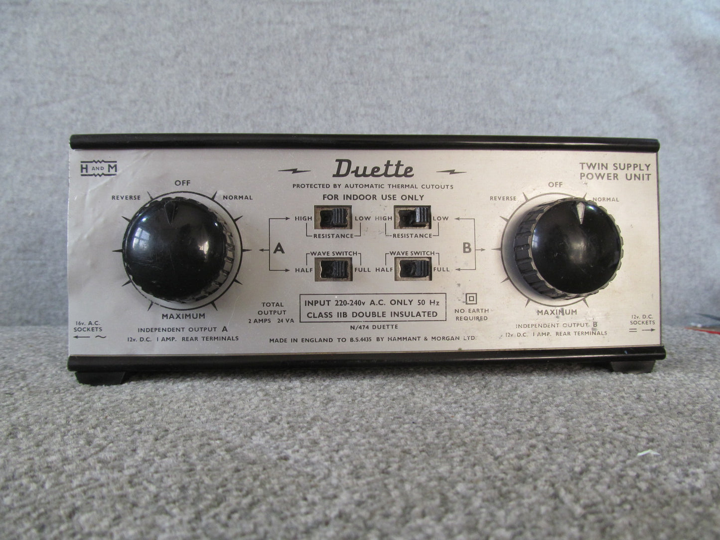 Hammant and Morgan Duette. Used.  B Stock Bargain.   A Few Blemishes.Fully Functioning