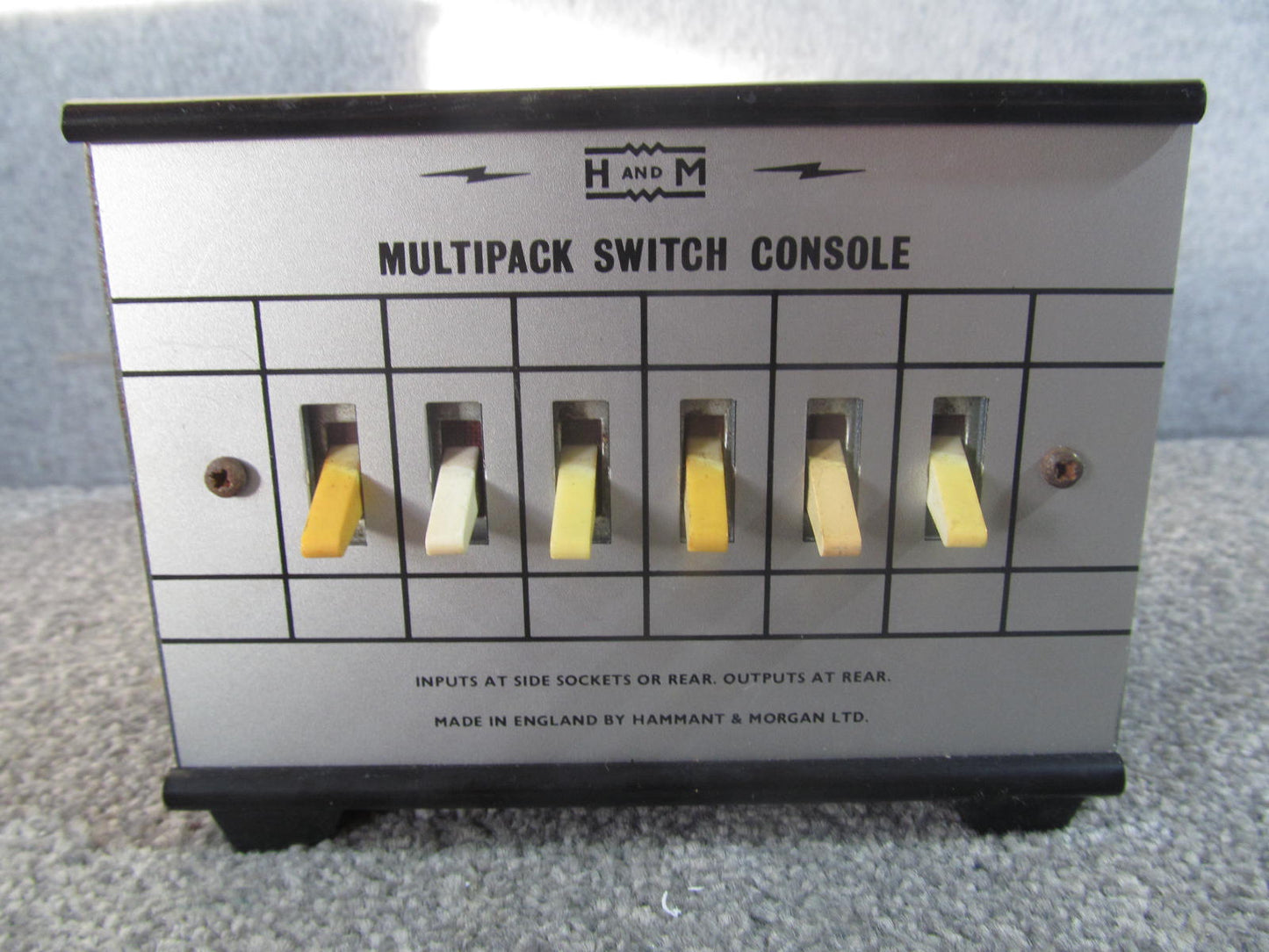 Hammant and Morgan Flash Switch Console