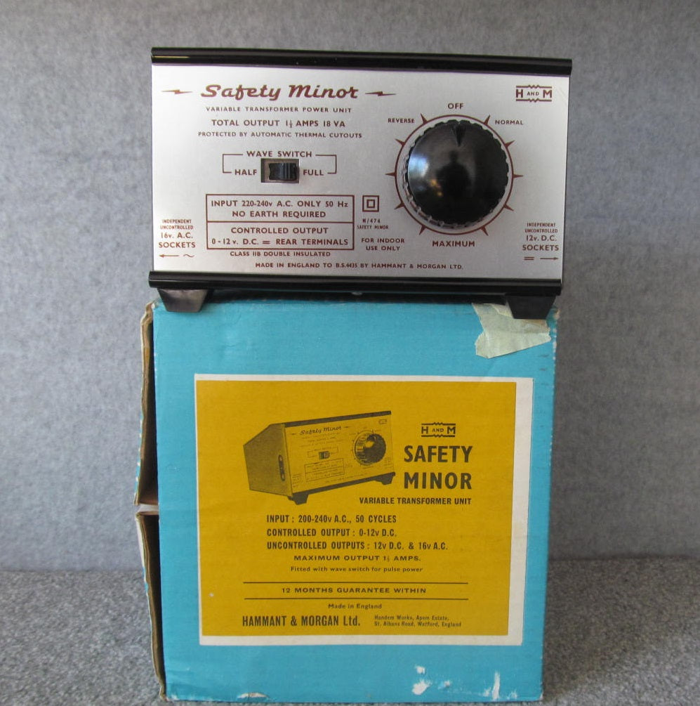 Hammant and Morgan Safety Minor. Pre-owned. In Unused Condition.Fully Functioning and Guaranteed.