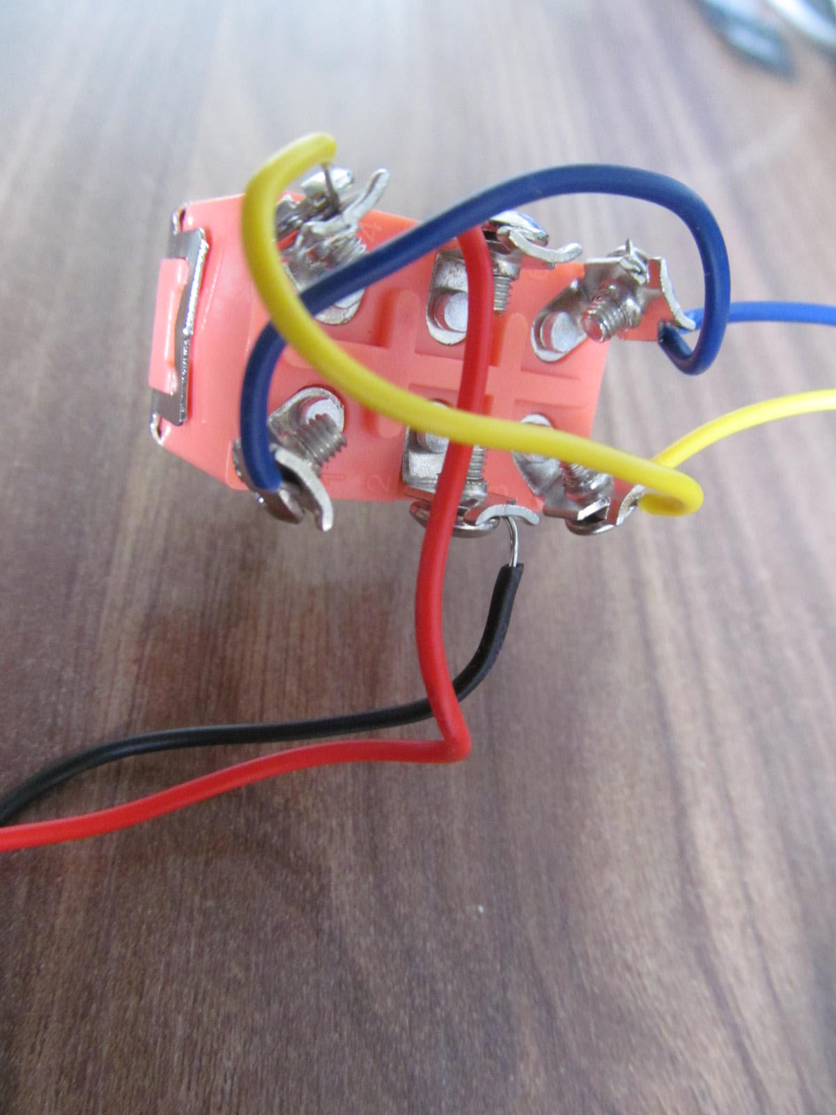 Standard Toggle Switch. DPDT (reversing switch) Screw Connections