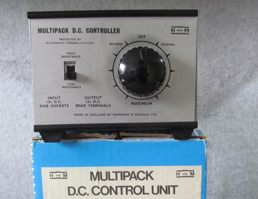 Hammant and Morgan  DC Controller. Pre-owned.Very Tidy. Boxed